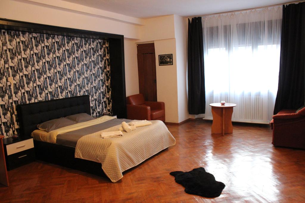 Luxury Room in Bucharest`s Center București