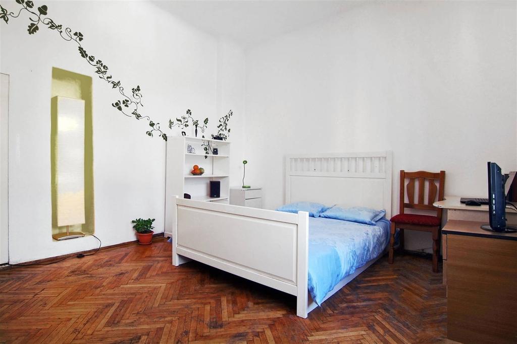 Ostasilor Homestay București