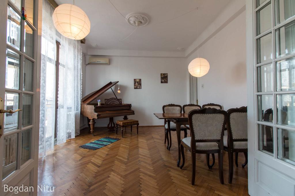 Piano house București